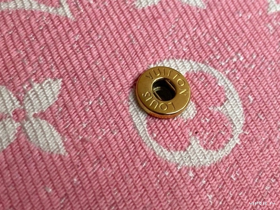 WIS SARAH Louis Vuitton WALLET 1030